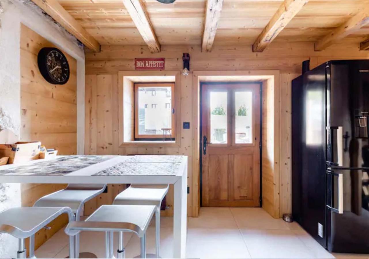 Chalet Annecy 200M Lac, Plage & Montagnes Eksteriør billede
